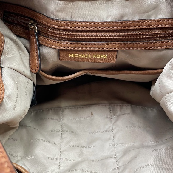 Michael Kors Large Uptown Astor Studded Brown Leather Shoulder Tote - Picture 7 of 9